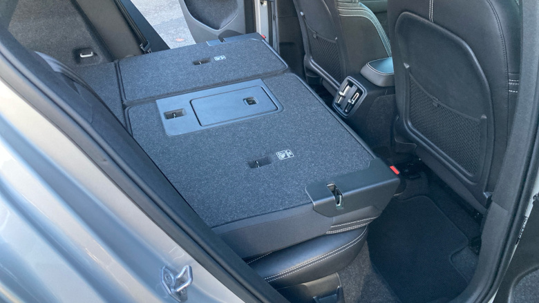 Volvo Xc40 2.0 D3 R DESIGN 5dr AWD Geartronic Diesel Estate